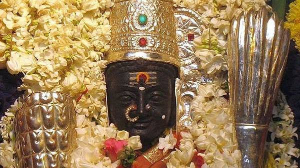 Devi Kamakshi Stotra of Sri Adi Shankaracharya in Sanskrit ( देवी कामाक्षी स्तोत्रम् )