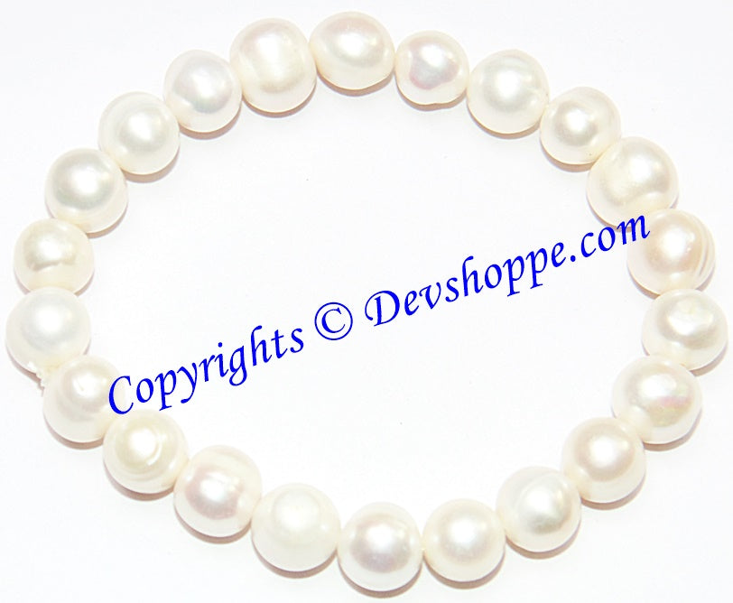 Very high Quality Pearl Power bracelet in stretch elastic