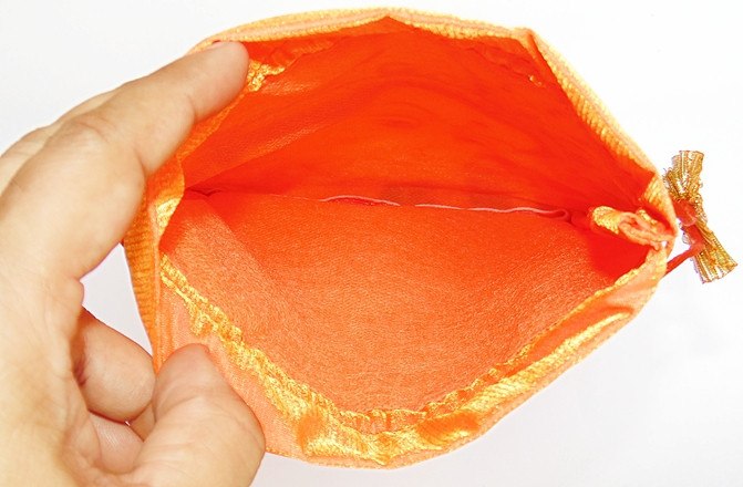 25 pieces Maa Vaishno Devi (Durga) bags to keep religious goods or distribute prasad - Orange colored - Devshoppe