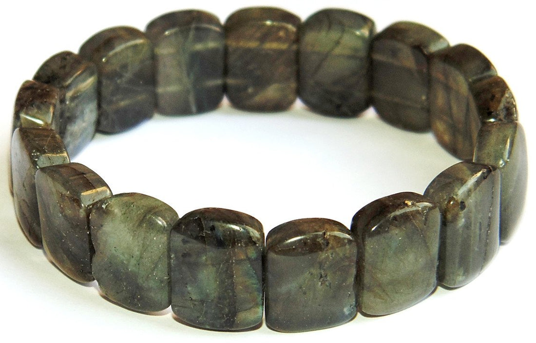 High Qualty labradorite bracelet with rectangular dark gray stones and blue shimmer