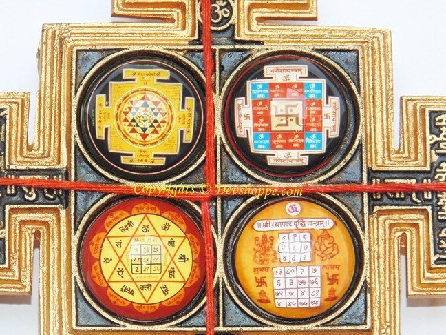 Sampoorna Mahalakshmi Yantra Chowki for wealth and prosperity - Devshoppe