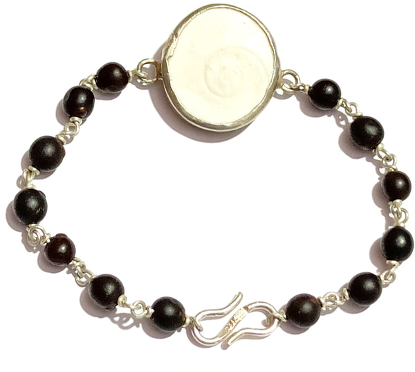 Gomti Chakra bracelet with Black Vaijanti beads
