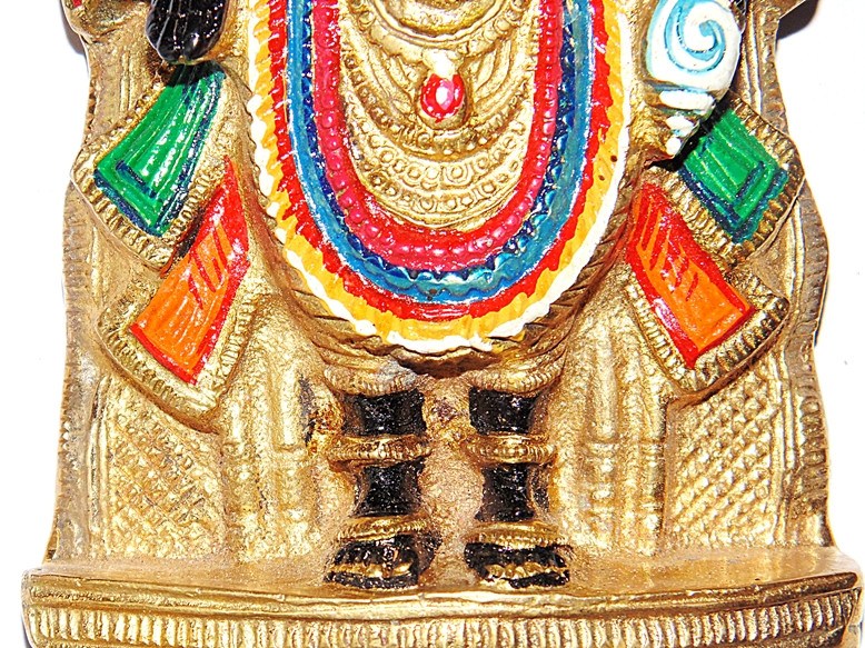 Very Beautiful hand painted Sri Dwarkadhish idol (Dwarkadhish) brass idol - Devshoppe