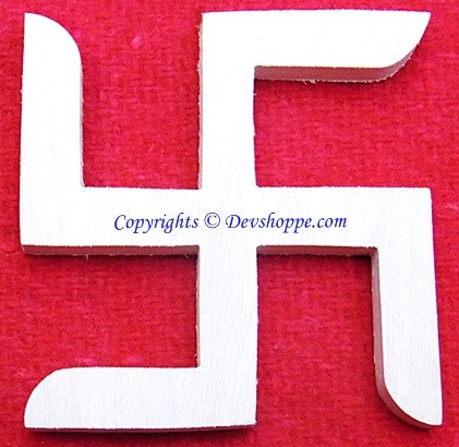 Auspicious Swastik (Sathiya) symbol carved out of Shriparni sacred wood - Devshoppe