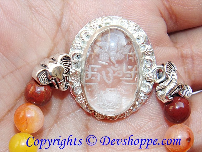 Sri Ganesha, Ridhi , Sidhi ,Sriyantra (Sri yantra) carved on Sphatik (Crystal) stone with Chakra beads bracelet - Devshoppe